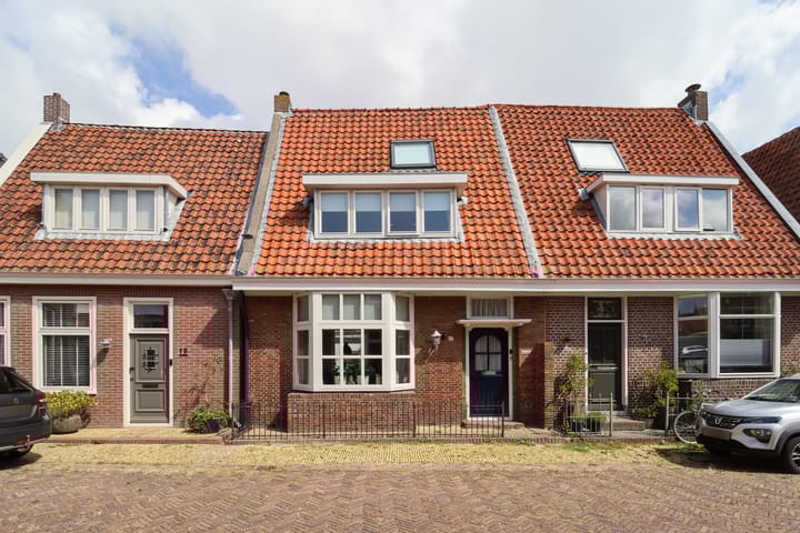 Weeshuisstraat 17 in Harlingen foto