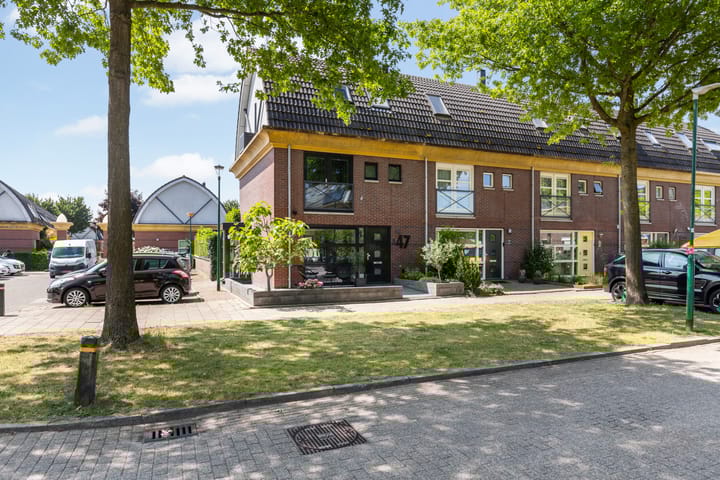 Wegenbouw 47 in Houten foto