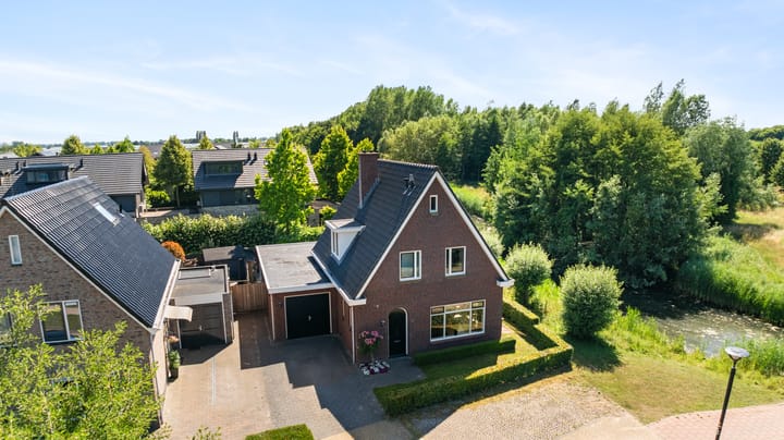 Wegenschouw 7 in Huissen foto