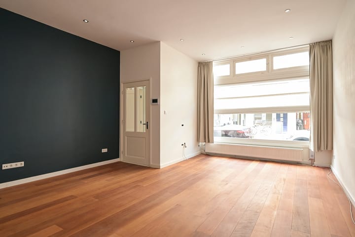 Weissenbruchstraat 23 in 's-Gravenhage foto