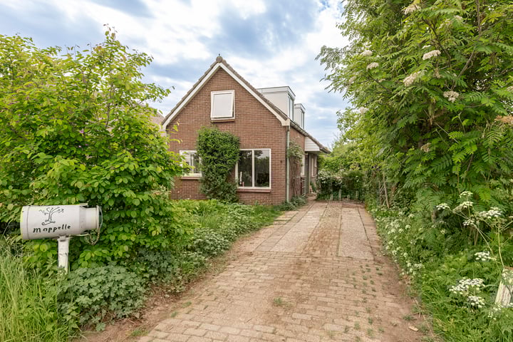 Weiweg 4a in Varik foto