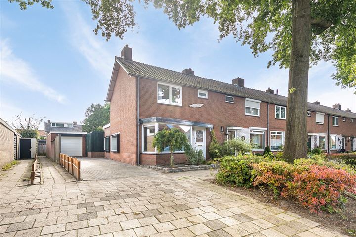 Wensinkstraat 31 in Borne foto