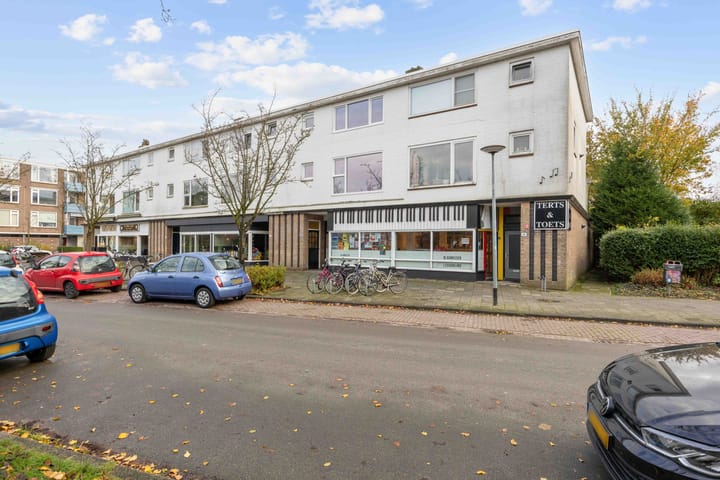 Werumeus Buningstraat 32 in Groningen foto