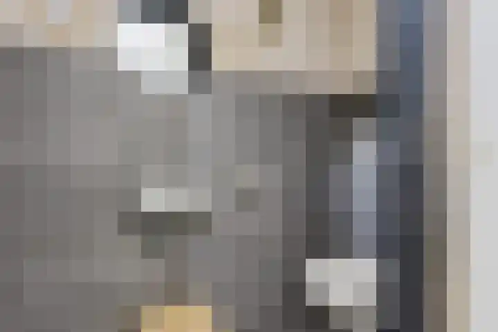 Westakker 12 Bant thumbnail 12
