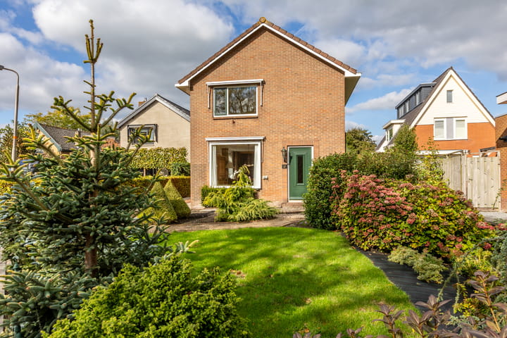 Westeinde 137 in Moordrecht foto