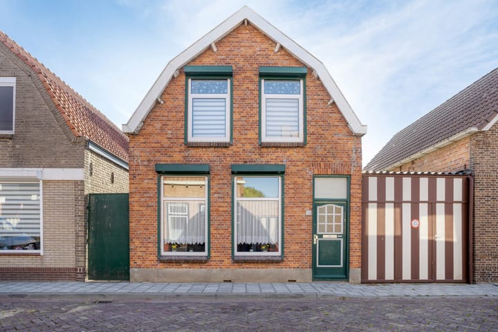 Weststraat 36 in Oostburg foto