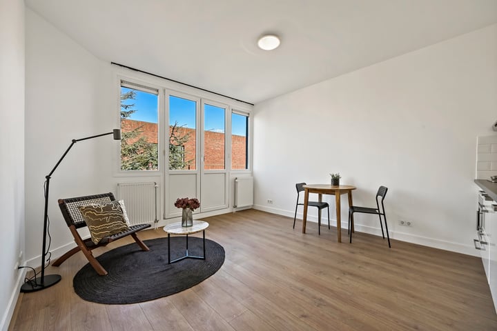 Weteringkade 74E in 's-Gravenhage foto