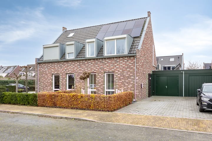 Wethouder Nasslaan 15 in Groessen foto