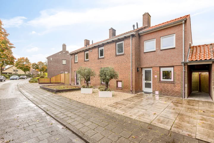 Wethouder van den Wildenbergstraat 29 in Gilze foto