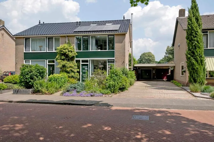 Wezelstraat 24 in Volkel