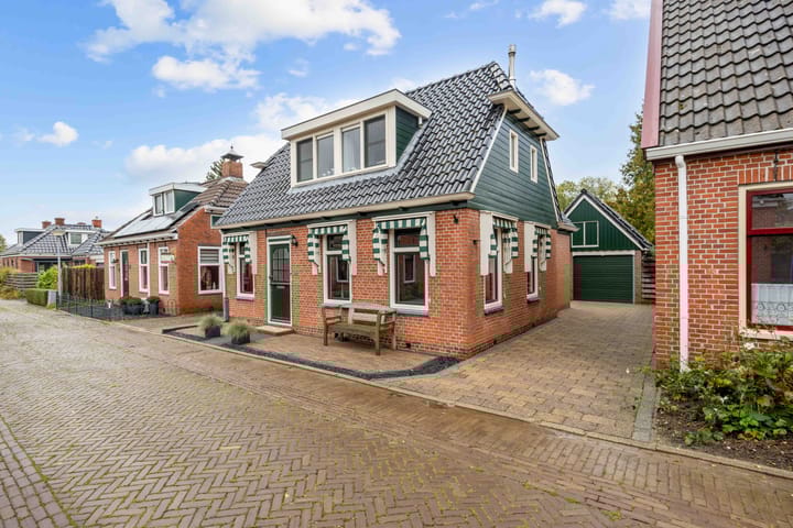 Wier 10 in Baflo foto