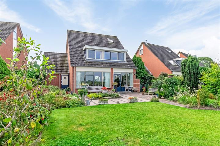 Wierum 32 in Aduard foto