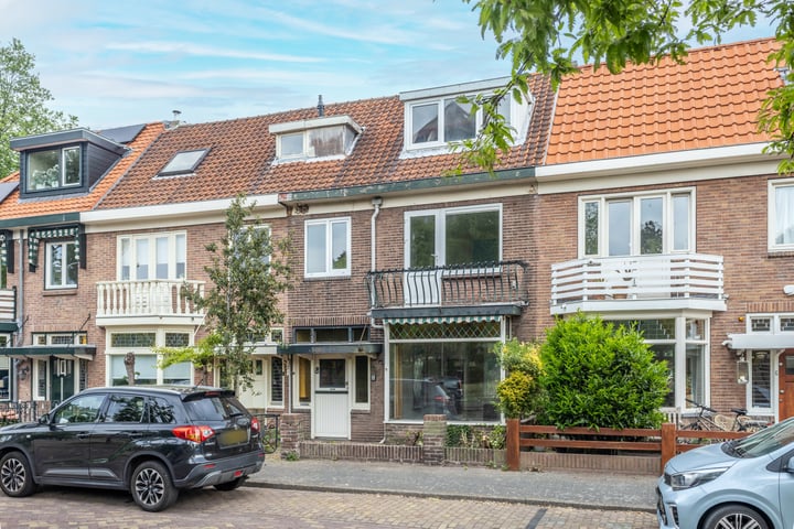 Wijk aan Zeeërweg 140 in IJmuiden foto