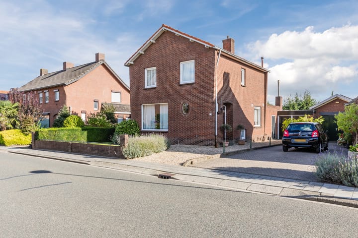 Wilhelminalaan 23 in Stevensweert foto