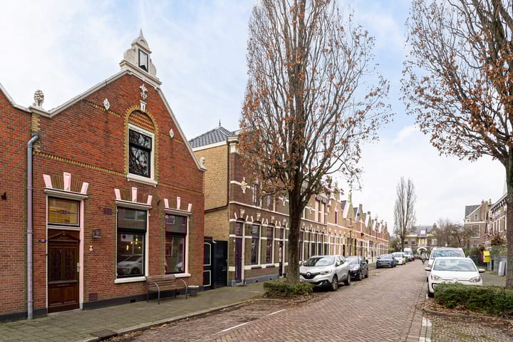 Wilhelminastraat 22 in Vlaardingen foto