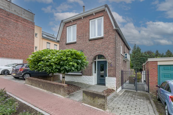 Wilhelminastraat 44 in Brunssum foto