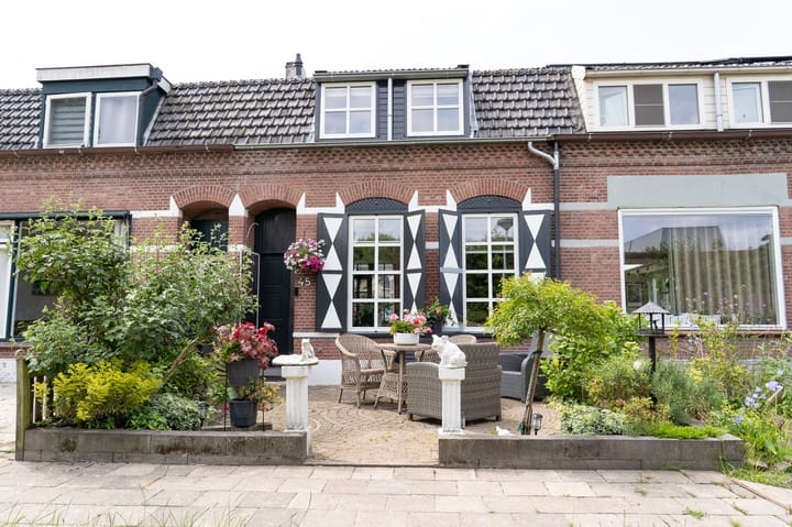 Wilhelminastraat 45 in Hellevoetsluis foto