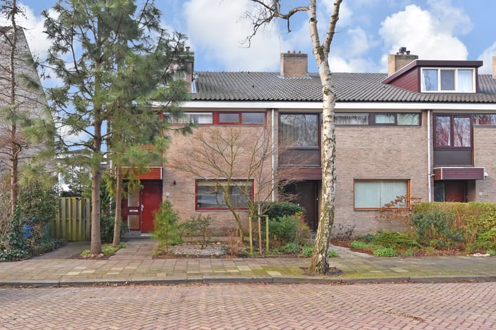 Willem de Bijelaan 67 in Voorburg