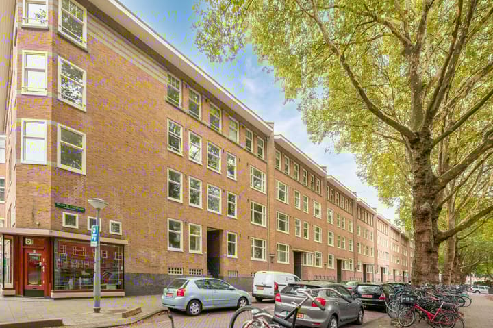 Willem de Zwijgerlaan 66-2 in Amsterdam foto