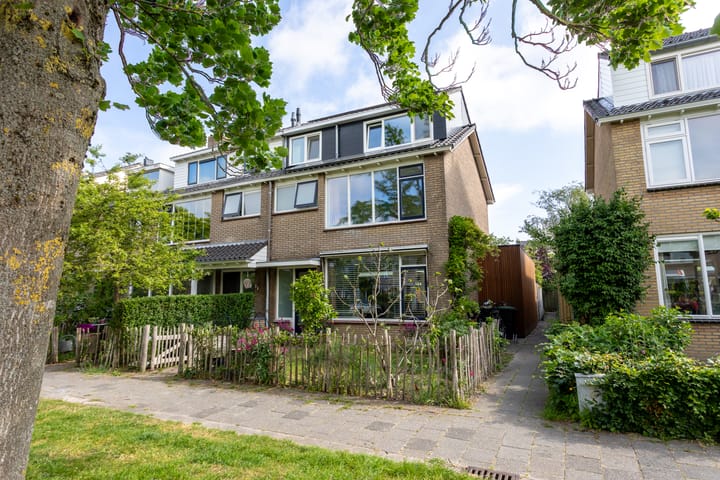 Willem de Zwijgerlaan 78 in Castricum foto