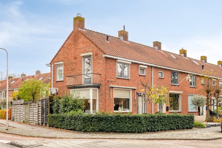 Willem Kloosweg 57 in Sliedrecht foto