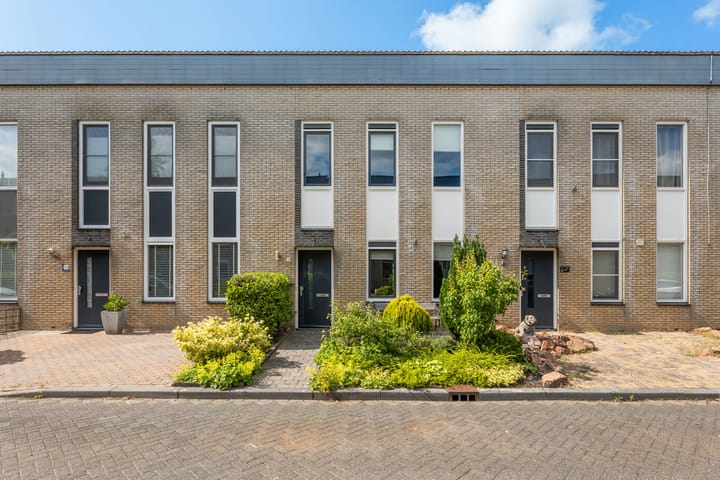 Willem Valkstraat 12 in Groningen foto