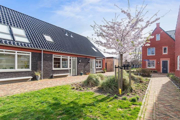 Willem van der Zaanstraat 14 in Oud-Beijerland foto