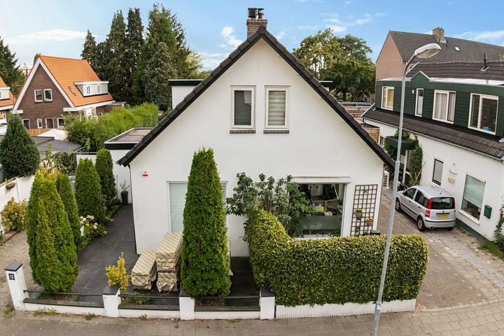 Willemstraat 15 in Velp