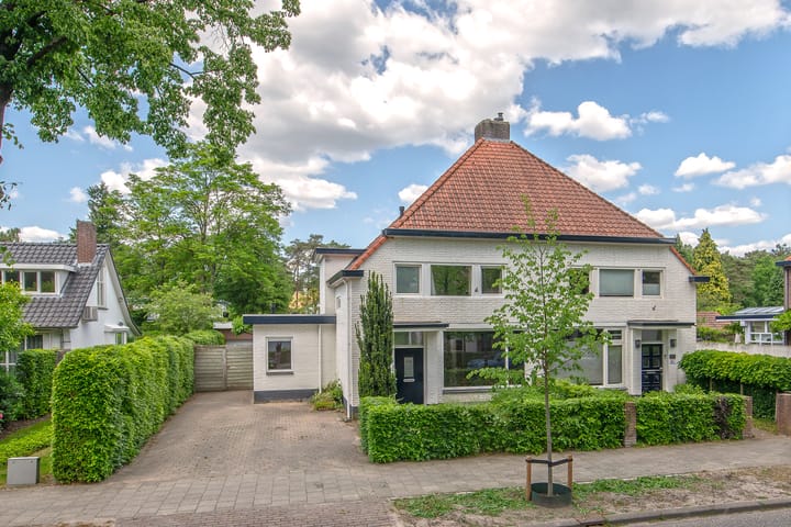 Willibrorduslaan 121 in Waalre foto