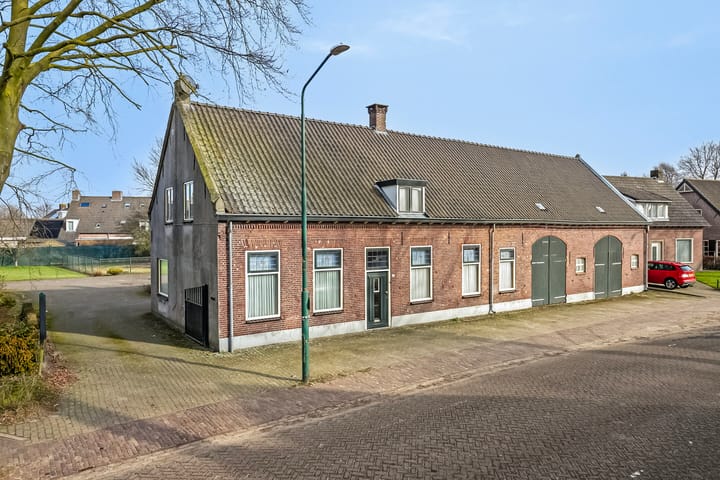 Willibrordusstraat 43 in Wintelre foto