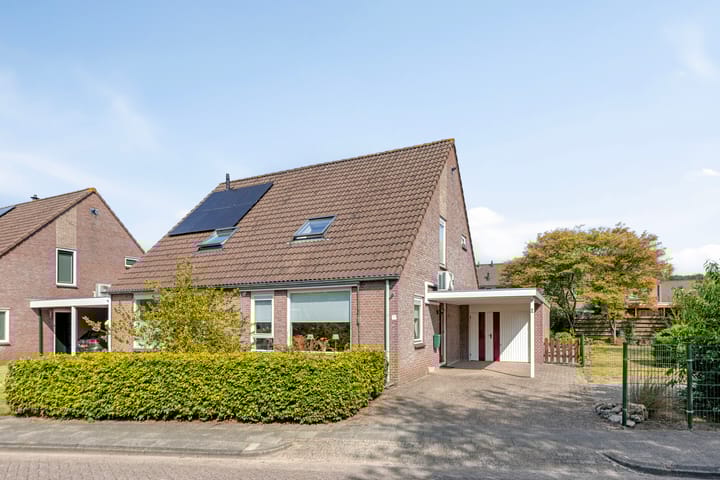 Winkelmaad 2 in Oosterwolde foto