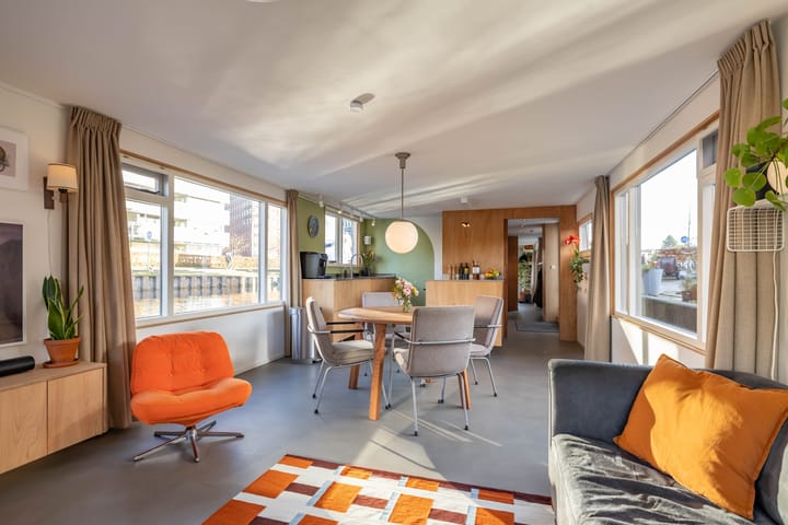 Winschoterdiep 1001a in Groningen foto