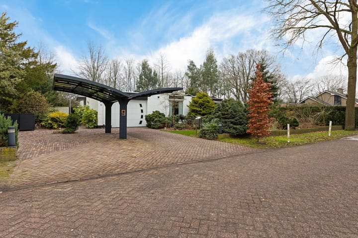 Witte Hoeflaan 9 in Oss foto