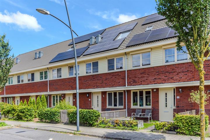 Witte Ring 66 in Assendelft foto