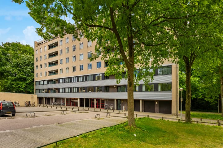 Wittgensteinlaan 322 in Amsterdam foto