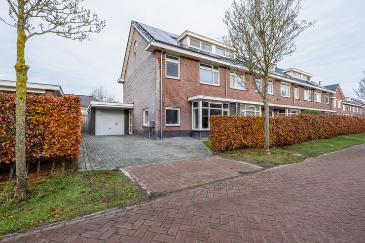 Wolfsmelkhof 30 in Beilen foto