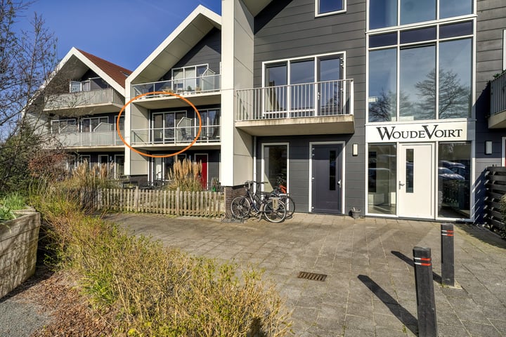 Woudevoirt 17 in Zoeterwoude foto