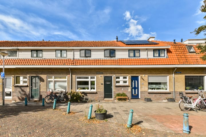 Woudstraat 68 in Gouda foto