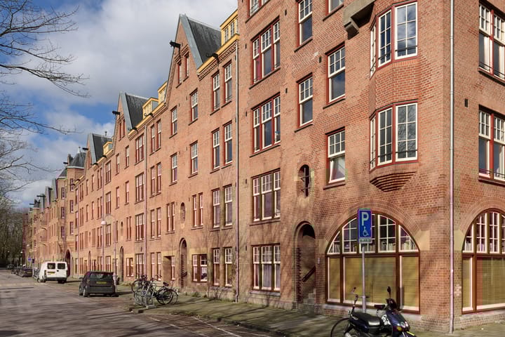 Zaanstraat 314 in Amsterdam foto