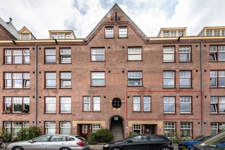 Zaanstraat 318 in Amsterdam foto