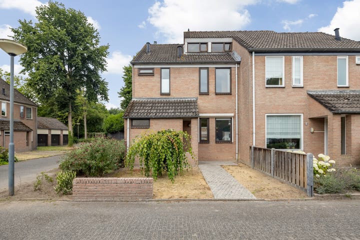 Zandakker 36 in Baarle-Nassau foto