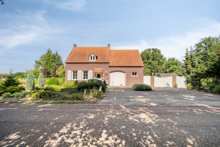 Zandberg 9 in Maasbree foto