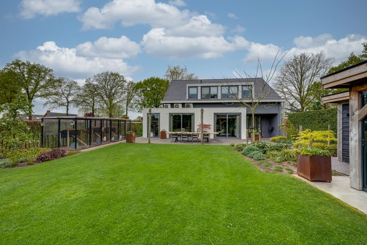 Zanddreef 17 in Prinsenbeek foto