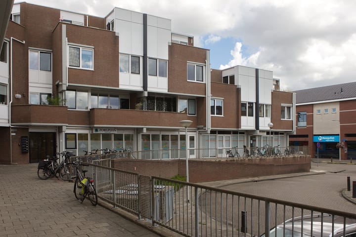 Zandeveltplein 43 in 's-Gravenzande foto