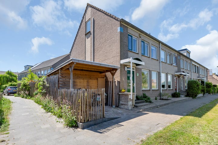 Zandpolderpad 12 in Gouda foto