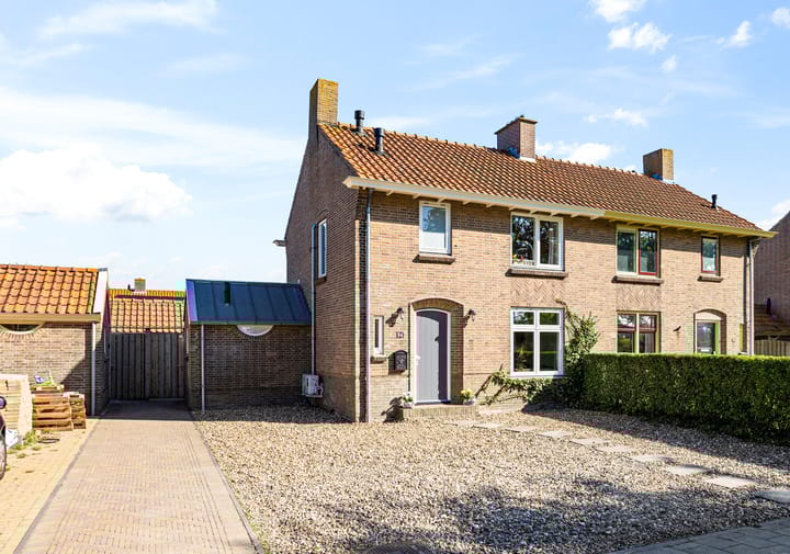 Zandvaart 94 in Breezand foto