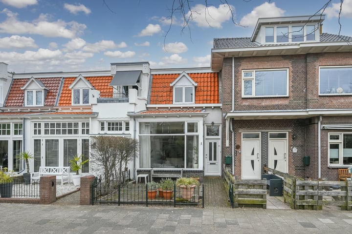Zandvoortselaan 7a in Zandvoort foto