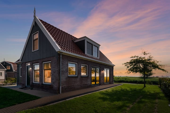 Zeedijk 2-430 in Uitdam foto