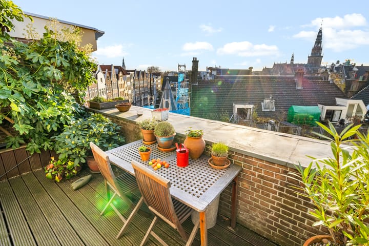 Zeedijk 30F in Amsterdam