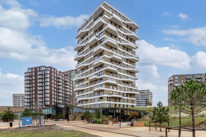 Zeeduinweg 602 in Almere foto